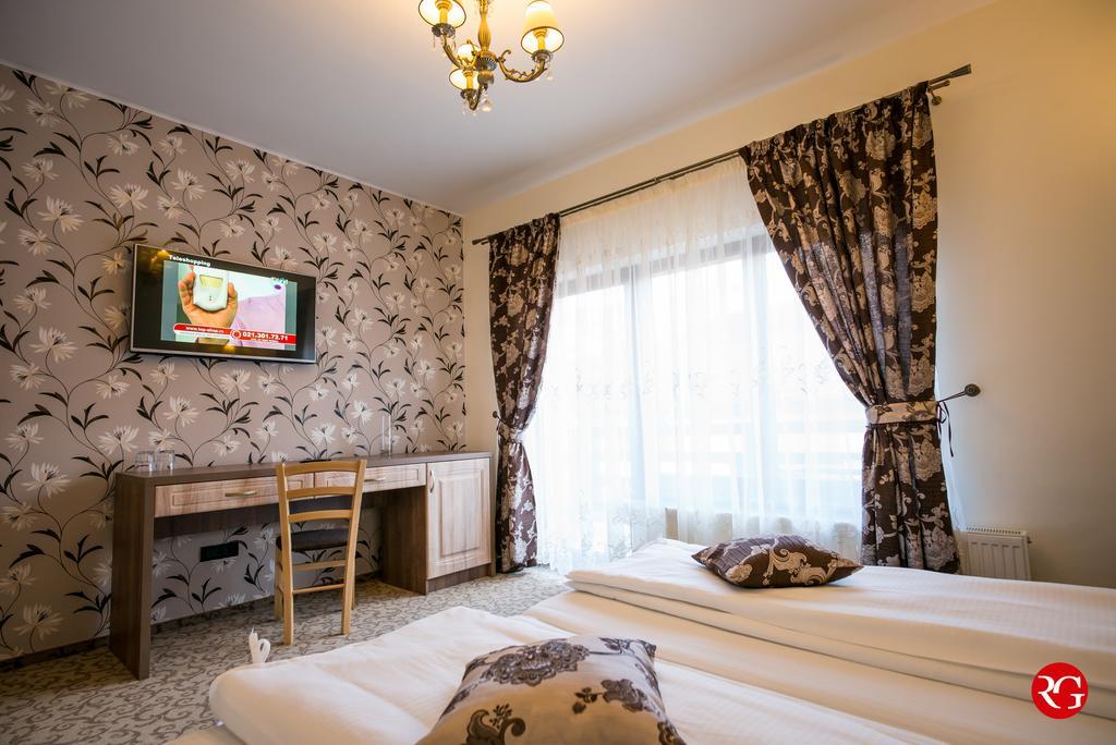 Pensiunea Royal Spa Piatra Neamţ Værelse billede