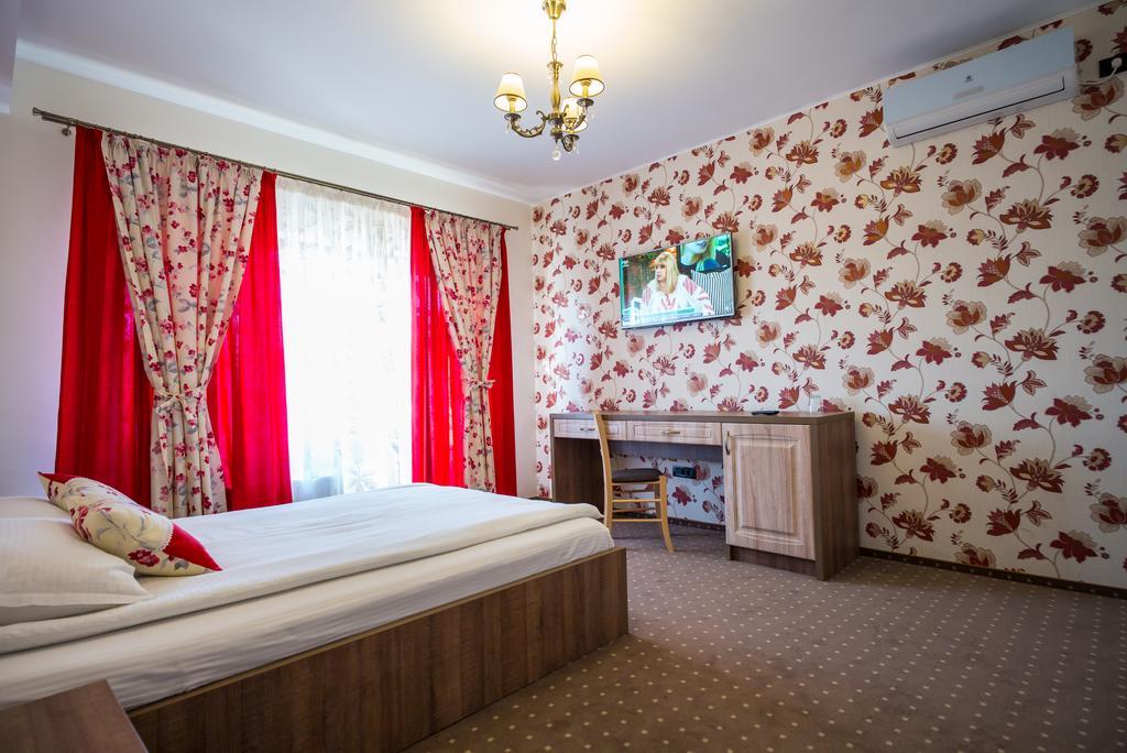 Pensiunea Royal Spa Piatra Neamţ Værelse billede