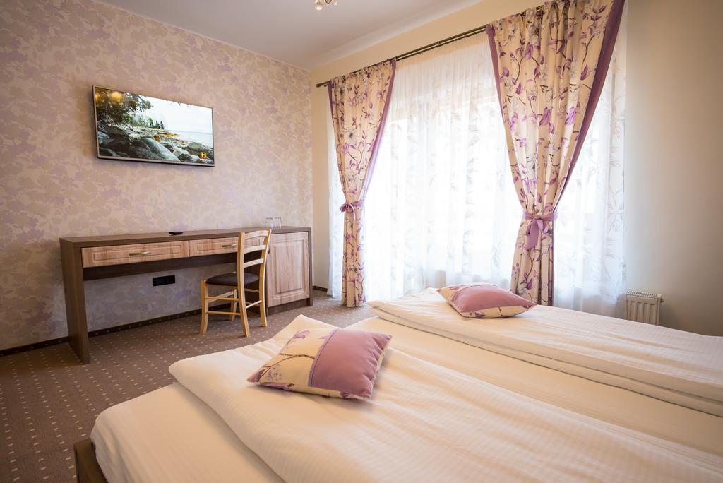 Pensiunea Royal Spa Piatra Neamţ Værelse billede